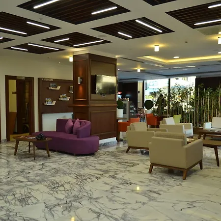 Hotel Bacacan 4*