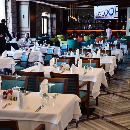 Hotel Bacacan 4*